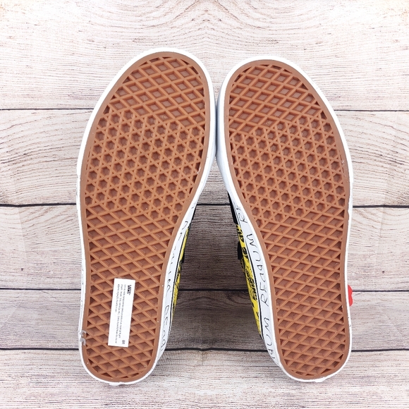 New Vans The Shining SK8 HI Horror Pack Yellow Stephen King Size 10.5 US - Picture 7 of 7